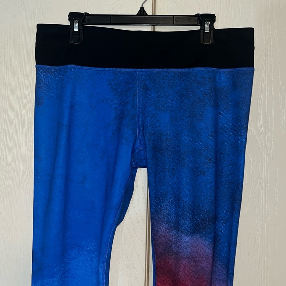 Athleta Ombre’ Ankle Leggings